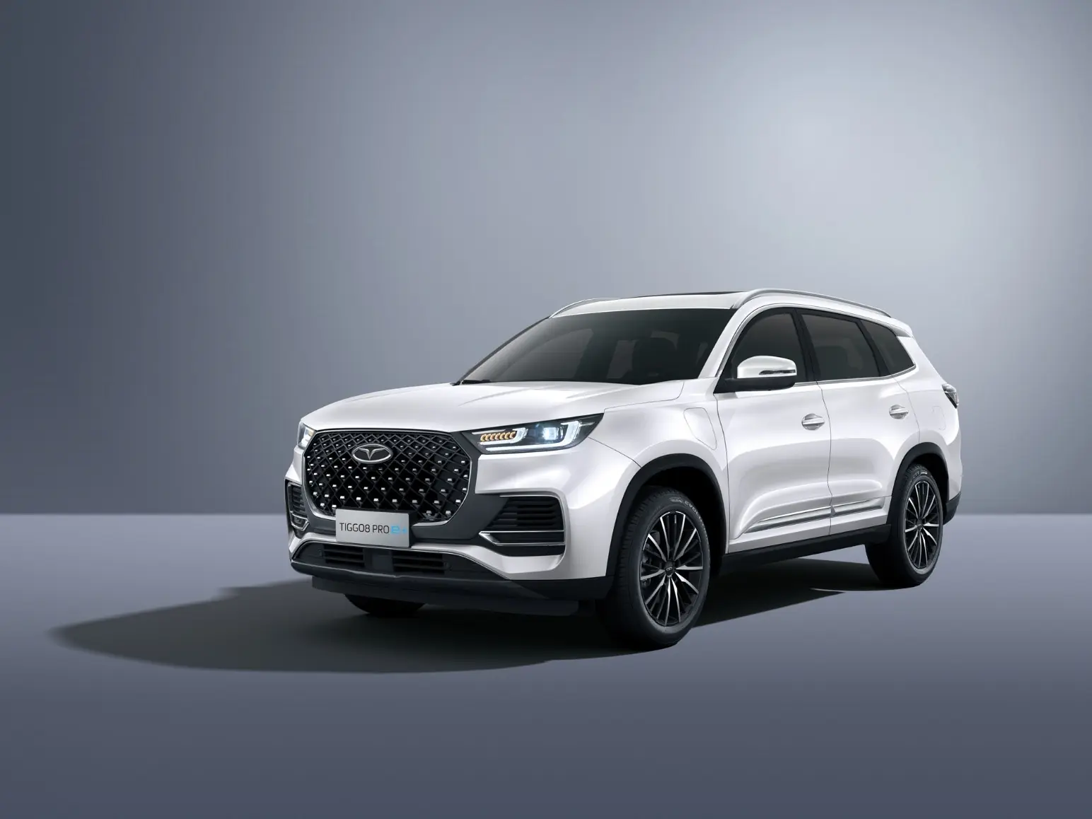 تیگو 8 پرو پلاگین هیبرید - فونیکس توانگر